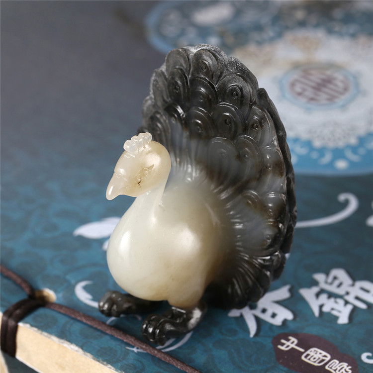 天然和田玉孔雀吊墜，白玉籽料掛件項鏈