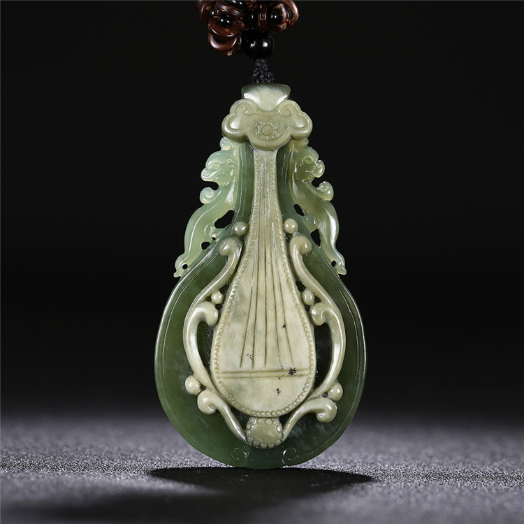 精美琵琶如意和田碧玉項(xiàng)鏈，天然玉石掛墜