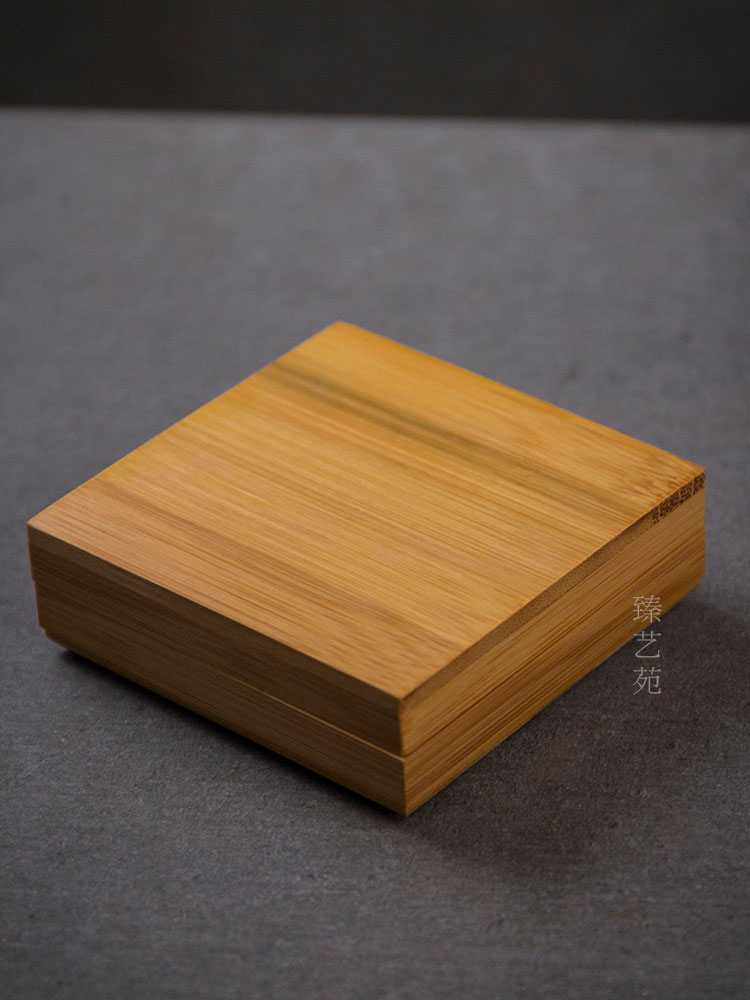 楠竹制鏤空花紋盤香爐，中式香薰竹香爐