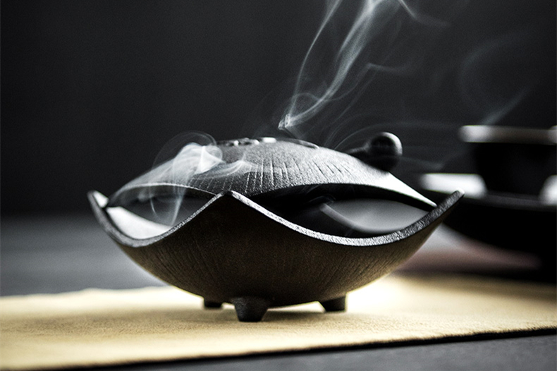禪意粗陶茶道香爐，陶瓷檀香盤香薰?fàn)t。