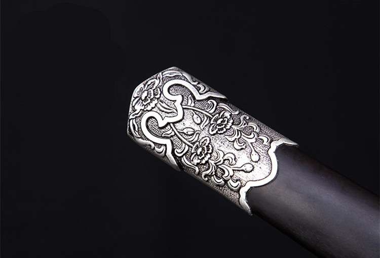 精美花紋剛唐劍兵器，古韻防銀裝黑紅劍