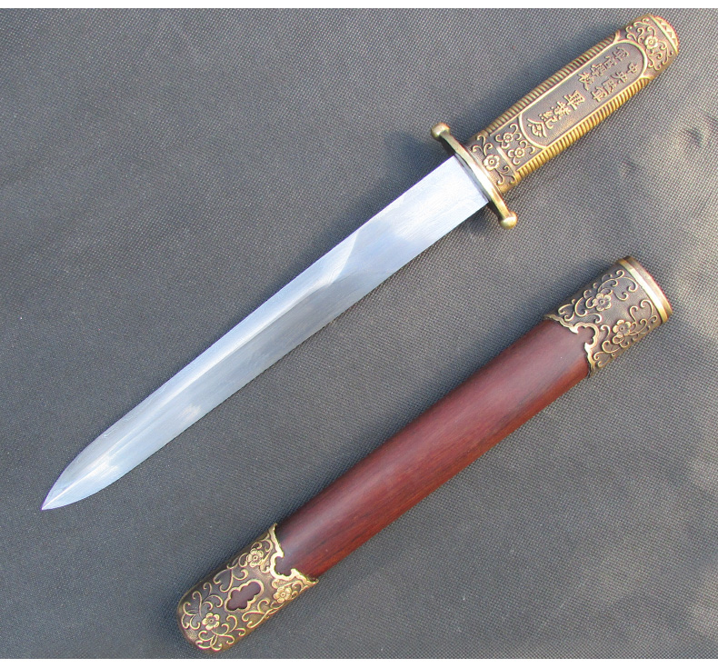 蔣中正寶劍中正劍，黃埔軍校紀(jì)念短劍