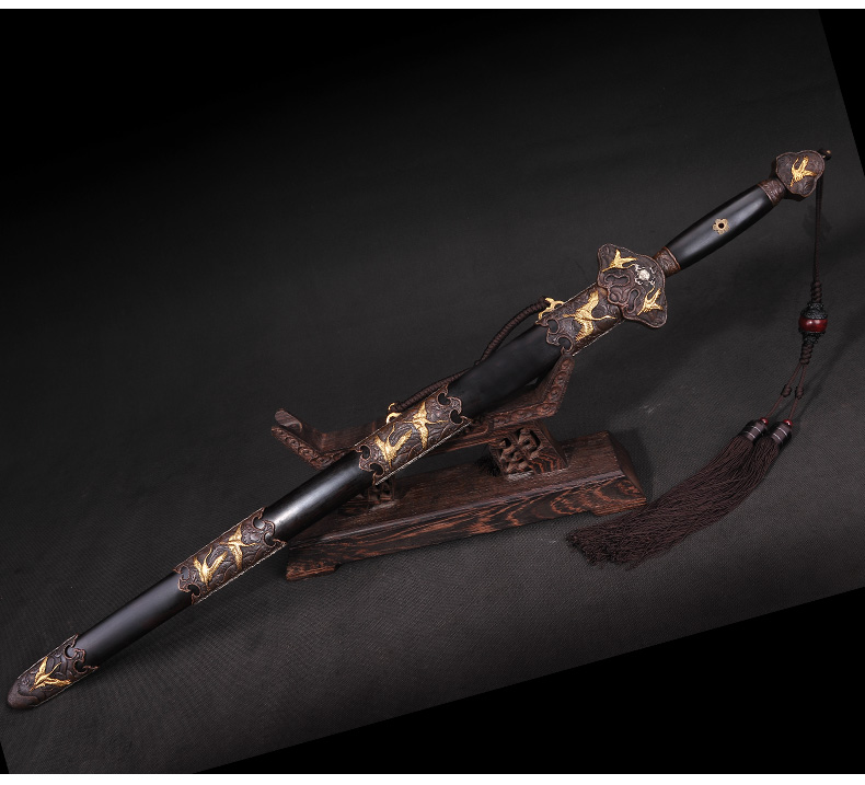 仙鶴劍花紋鋼覆土燒刃寶劍，工藝禮品劍長款