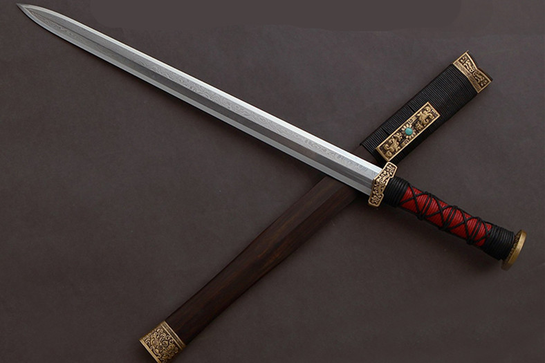 螭虎漢劍銅裝紫檀小劍，王權(quán)象征螭虎紋短劍兵