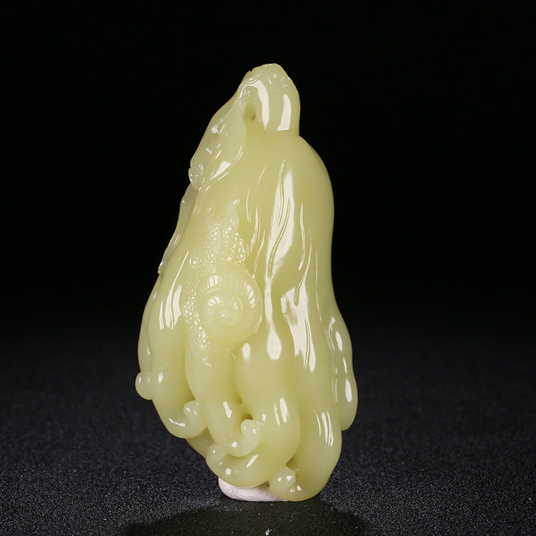 和田黃玉佛手瓜玉掛件，天然玉石項(xiàng)鏈玉把件