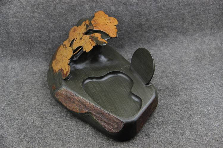 金暈魚子荷葉雕花歙硯，老坑硯臺龍尾硯