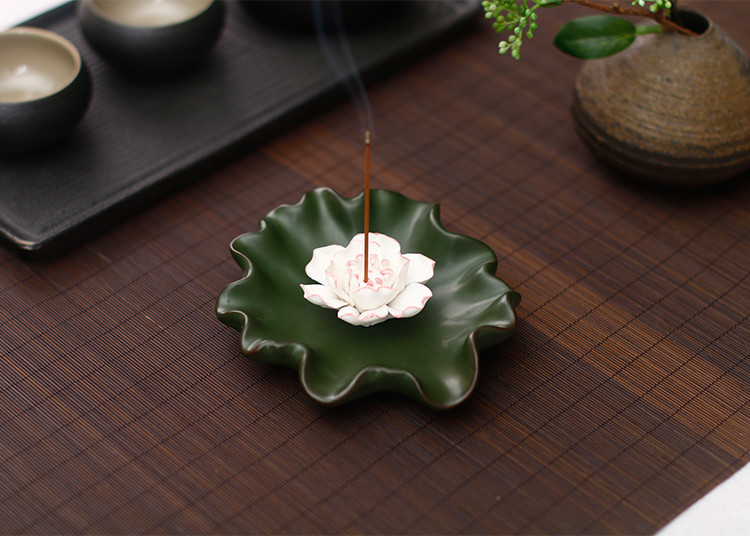 蓮花香爐香插線香爐，創(chuàng)意唯美中式陶瓷熏香爐