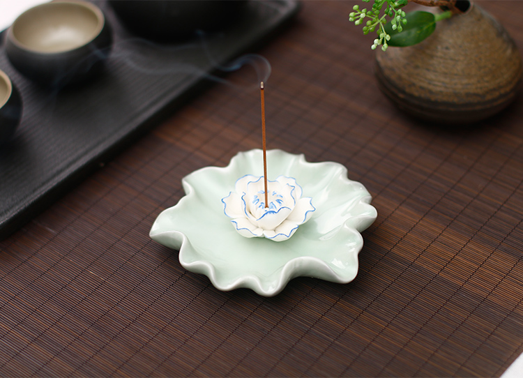 蓮花香爐香插線香爐，創(chuàng)意唯美中式陶瓷熏香爐