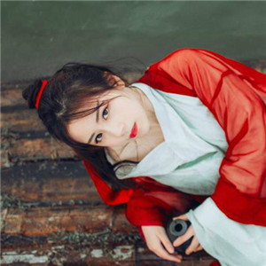 江湖俠風(fēng)女子古風(fēng)頭像，灑脫自在真人qq頭像