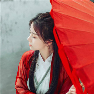俠骨柔情女子古風(fēng)頭像大全，紅衣似火灼人眼