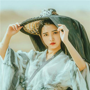 大漠孤煙古風(fēng)女子真人頭像，唯美女生qq頭像