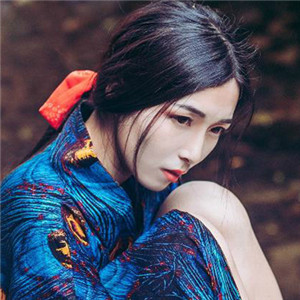 林間溪水靈氣女子頭像，唯美古風(fēng)頭像真人