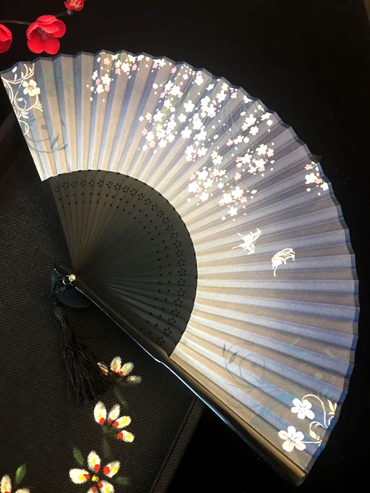 古典家佳樂(lè)文學(xué)烤漆邊真絲櫻花竹折扇