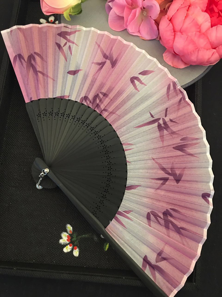 古典家佳樂(lè)文學(xué)烤漆邊真絲櫻花竹折扇