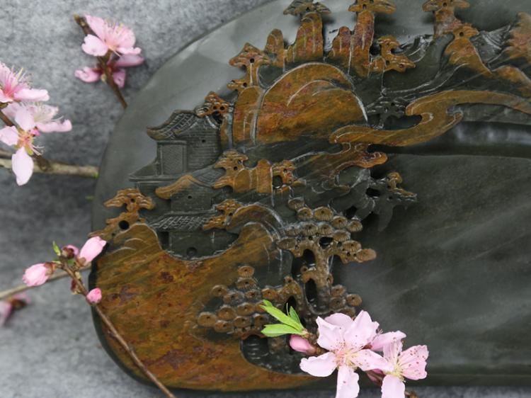 天然原石歙硯老魚子金暈彩帶觀賞硯臺