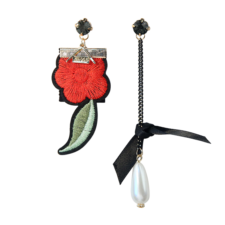 家佳樂文學(xué)時(shí)尚刺繡耳環(huán)不對稱耳釘長款珍珠吊墜