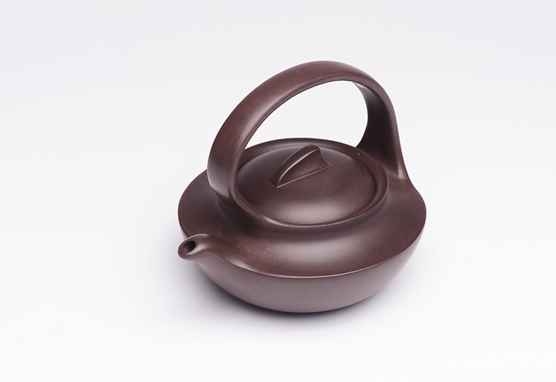 提梁精美紫砂壺，創(chuàng)意手工紫砂壺