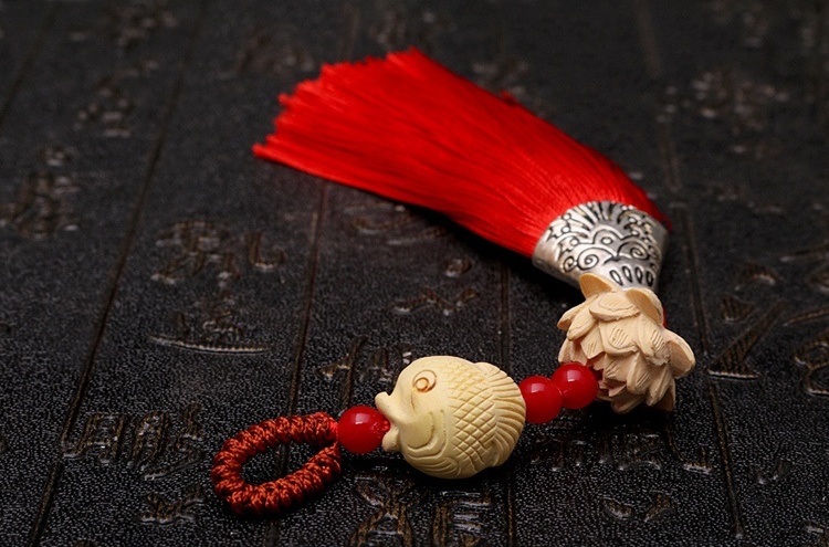 家佳樂文學(xué)流蘇木雕，年年有余細(xì)膩木雕