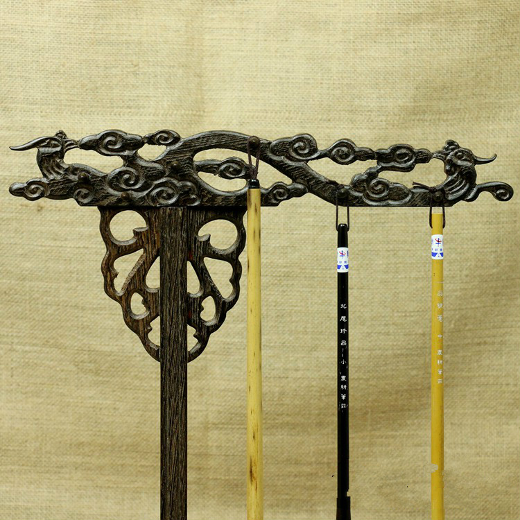 全天然雞翅木筆架，樸實(shí)精致筆架圖片