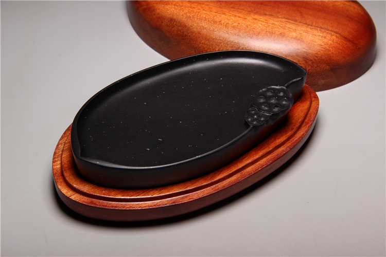 歙硯樸實硯臺，滑不拒筆中國硯臺