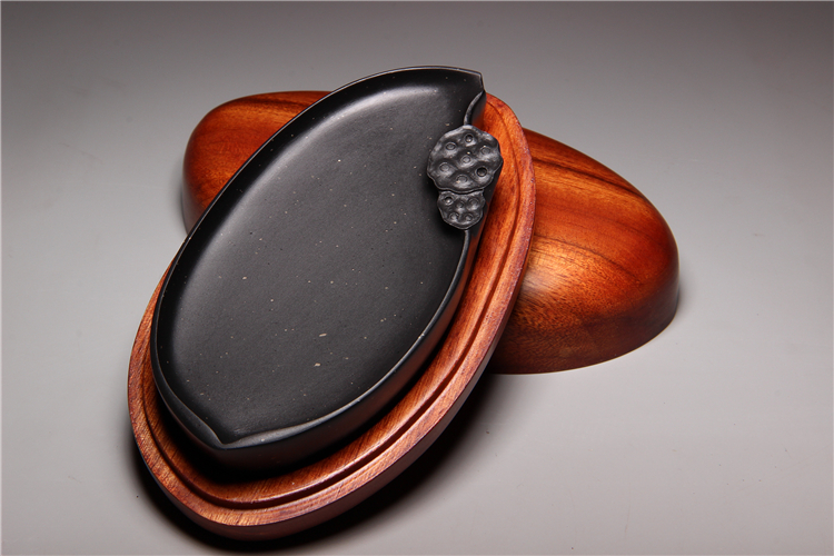 歙硯樸實硯臺，滑不拒筆中國硯臺