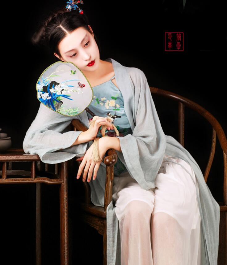 簡潔中式麻紗漢服，開衫披風(fēng)褙子漢服圖片