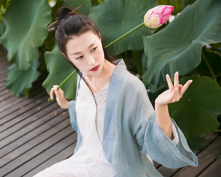 簡潔中式麻紗漢服，開衫披風(fēng)褙子漢服圖片