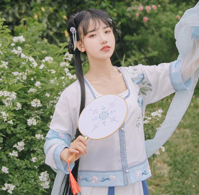 三款國色芳華刺繡團扇，周邊流蘇古典扇子