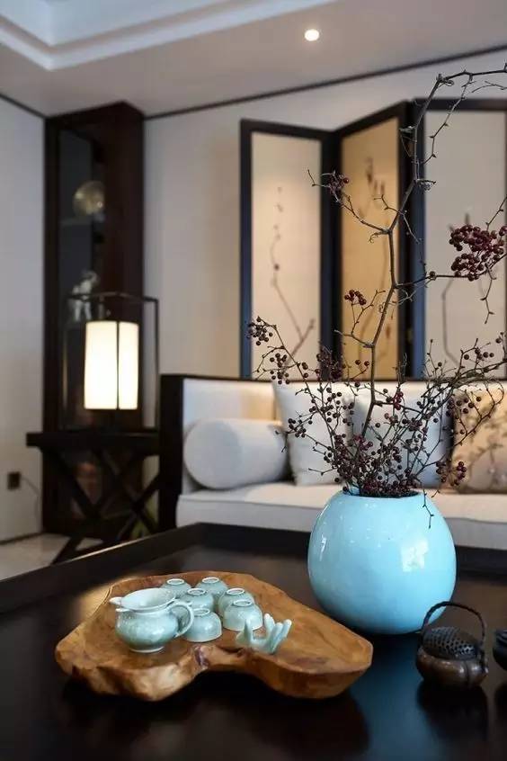 屏風(fēng)，擋不住的風(fēng)情，隔不斷的美