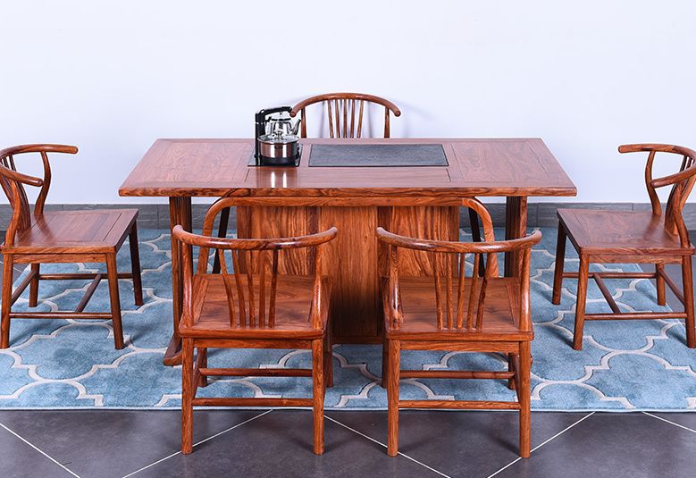 茶桌即人品，茶品即心境