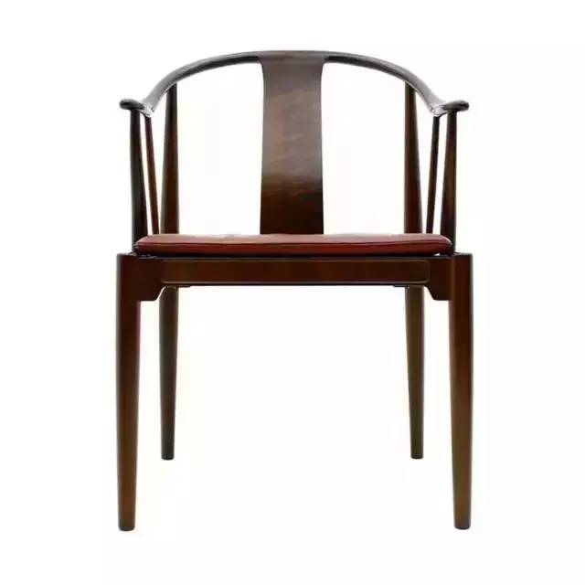 獨(dú)具藝術(shù)風(fēng)格的搭腦，椅子的精髓