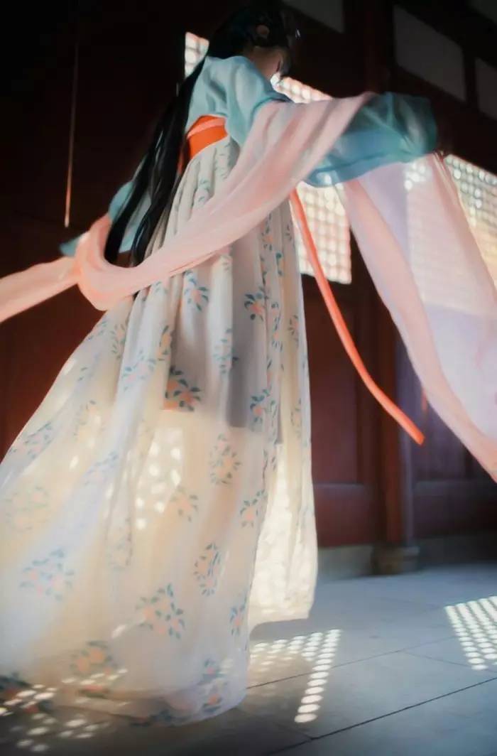 古裝漢服女襦裙，漢元素飄逸清新淡雅漢服