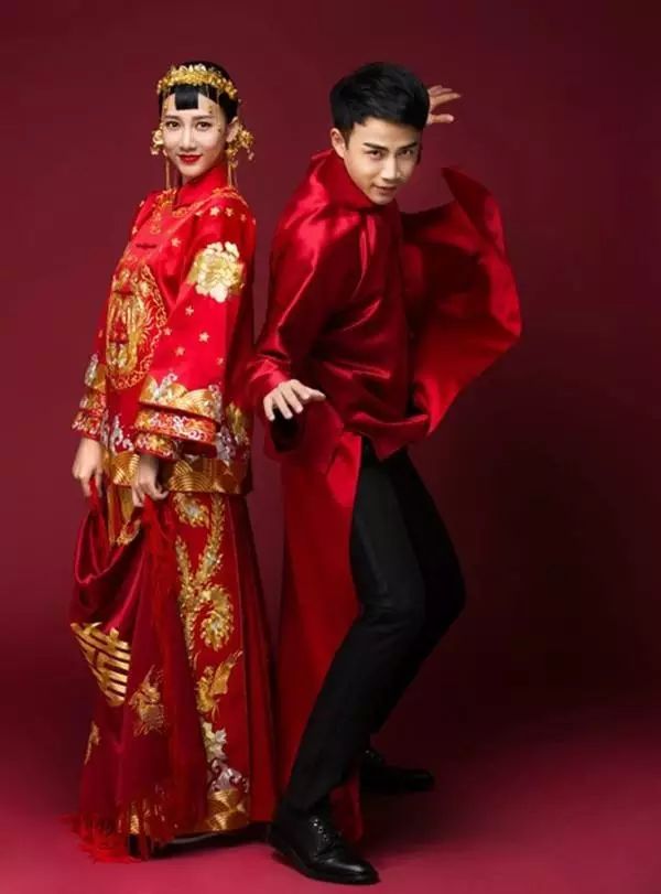 中式婚禮，走心的明星禮服