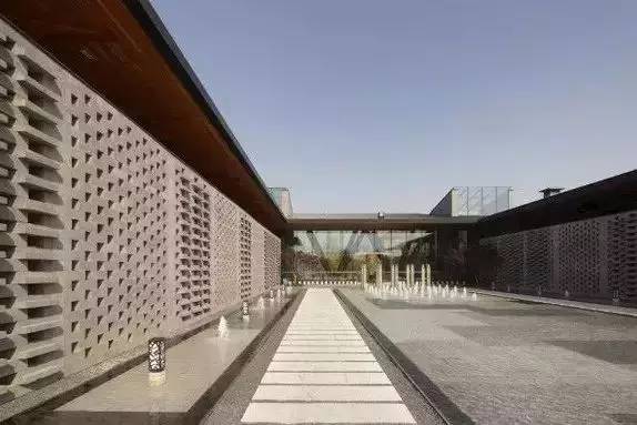 論新中式建筑中的景觀手法，傳統(tǒng)藝術(shù)構(gòu)造