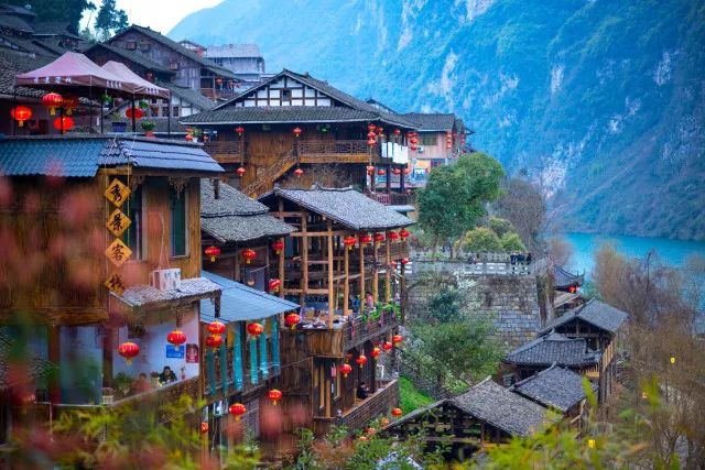 看看1700的樓房是什么樣子？到重慶網(wǎng)紅古鎮(zhèn)打卡