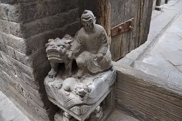 中國古建筑中的雕刻藝術(shù)，精美絕倫