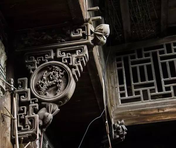 中國(guó)古建筑中的雕刻藝術(shù)，精美絕倫