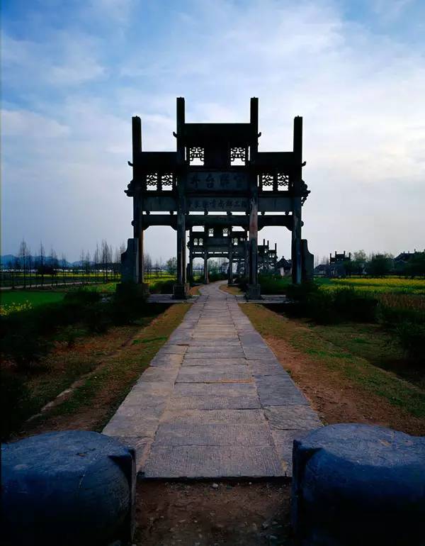 中國(guó)古建筑中的雕刻藝術(shù)，精美絕倫