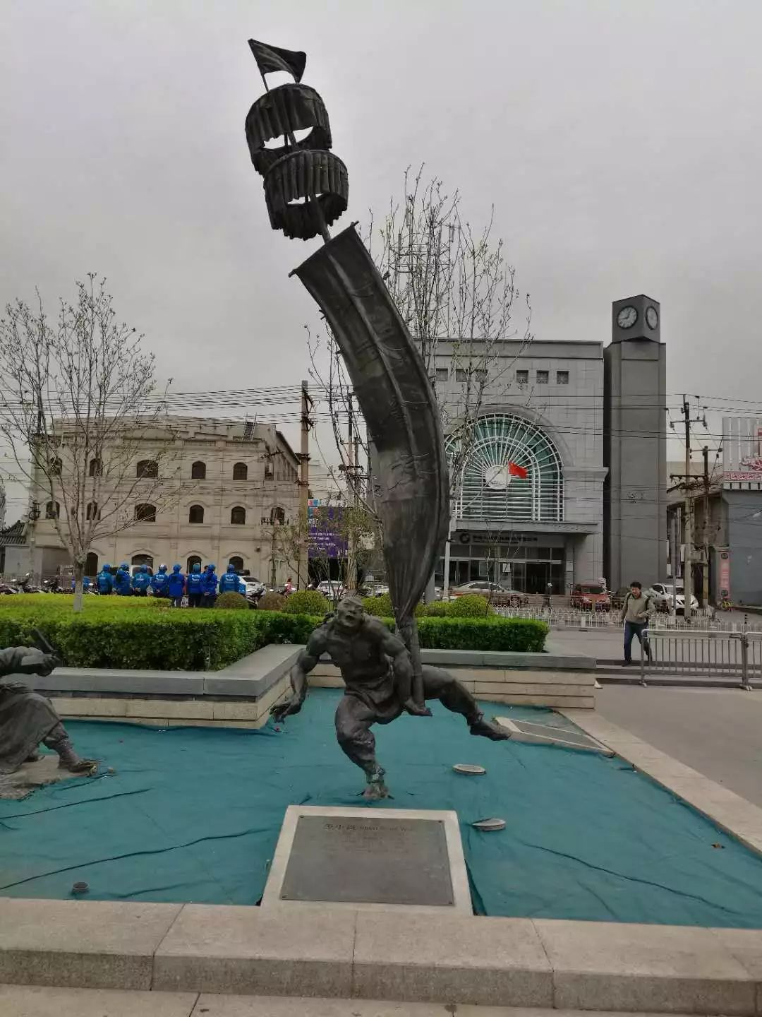 打開(kāi)文化之門，天橋有了博物館