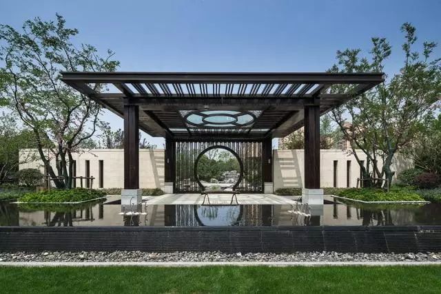 來自時光花絮，新中式建筑