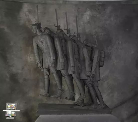 首屆全國雕塑藝術(shù)大展，雕塑講述的歷史，也許