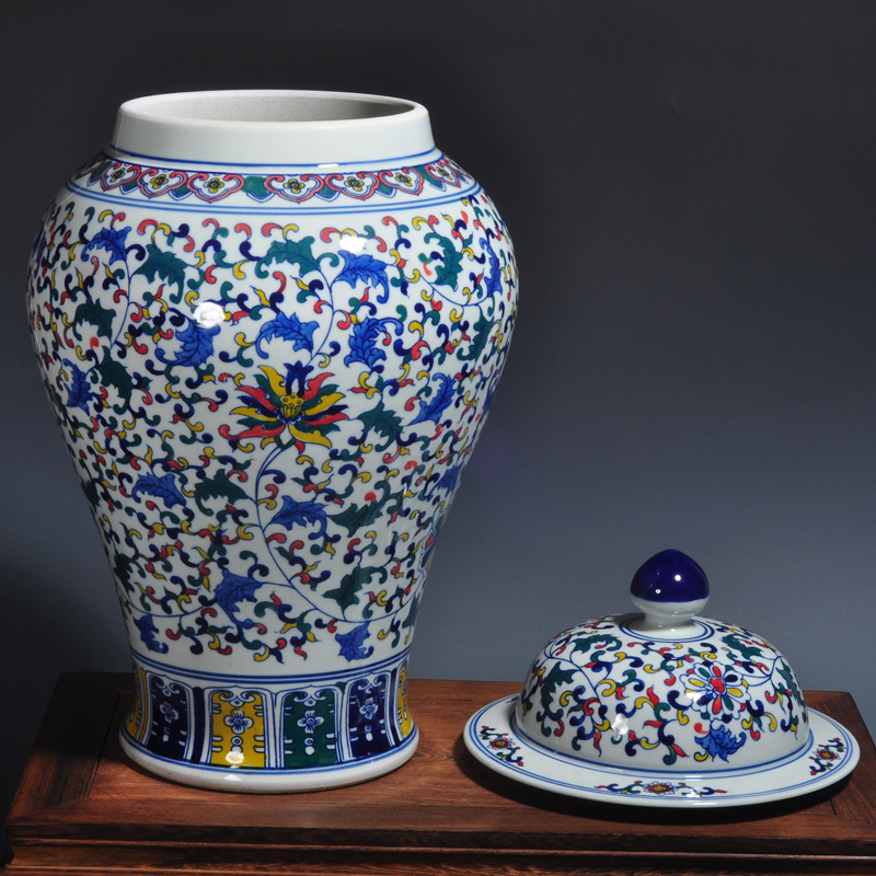 精美的陶瓷，多彩的陶器