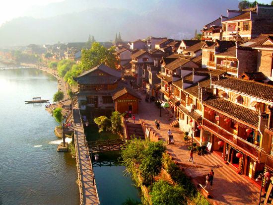 一座古香古色的古鎮(zhèn)，湖南鳳凰古城