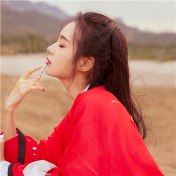 文藝清新女生頭像，唯美古風(fēng)真人頭像