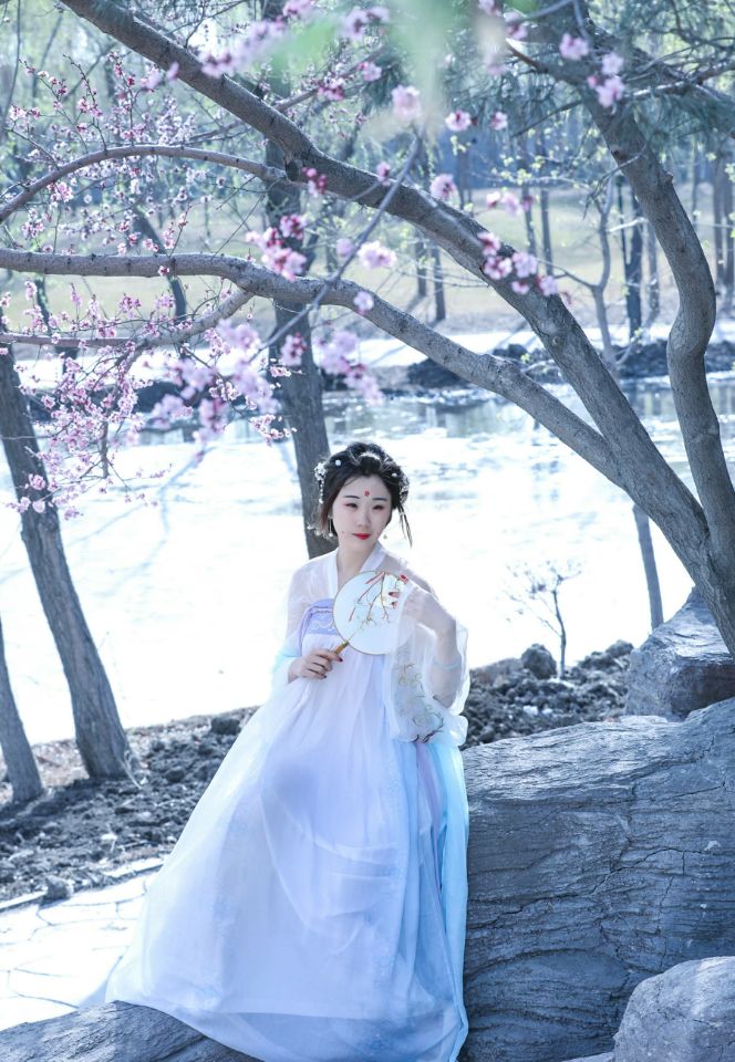 漢服仙女系列，縹緲長(zhǎng)裙圖片