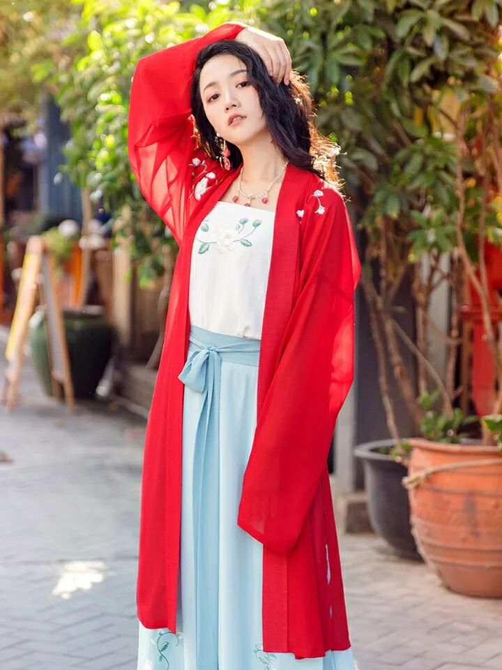 玉簟傳統漢服，家佳樂文學刺繡古裝圖片