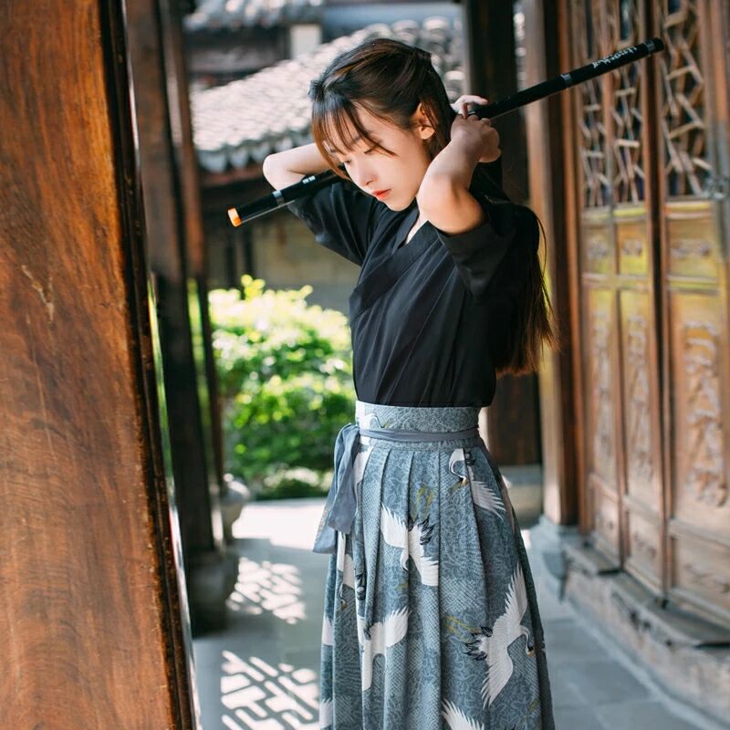 家佳樂文學(xué)江南素兮漢服，復(fù)古套裙?jié)h服圖片