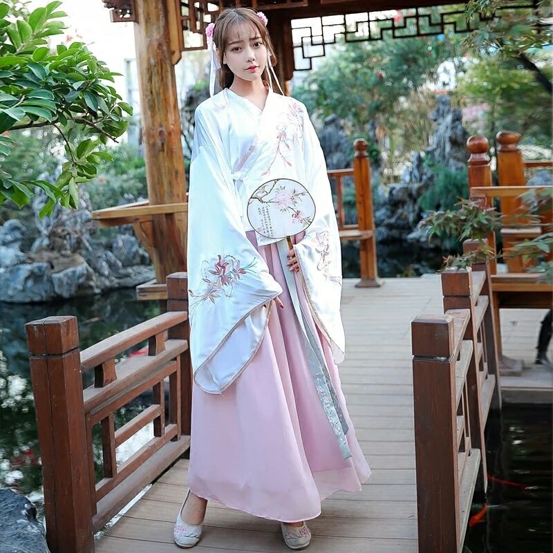 交領襦裙?jié)h服，粉紅清新淡雅漢服圖片