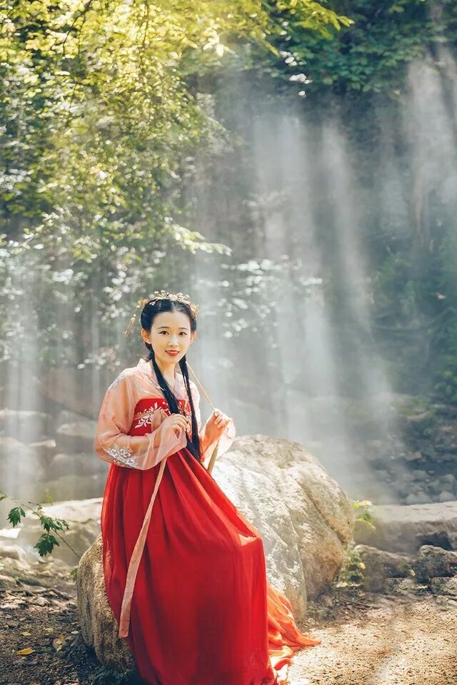 婉娘齊胸襦裙，清新淡雅漢服圖片