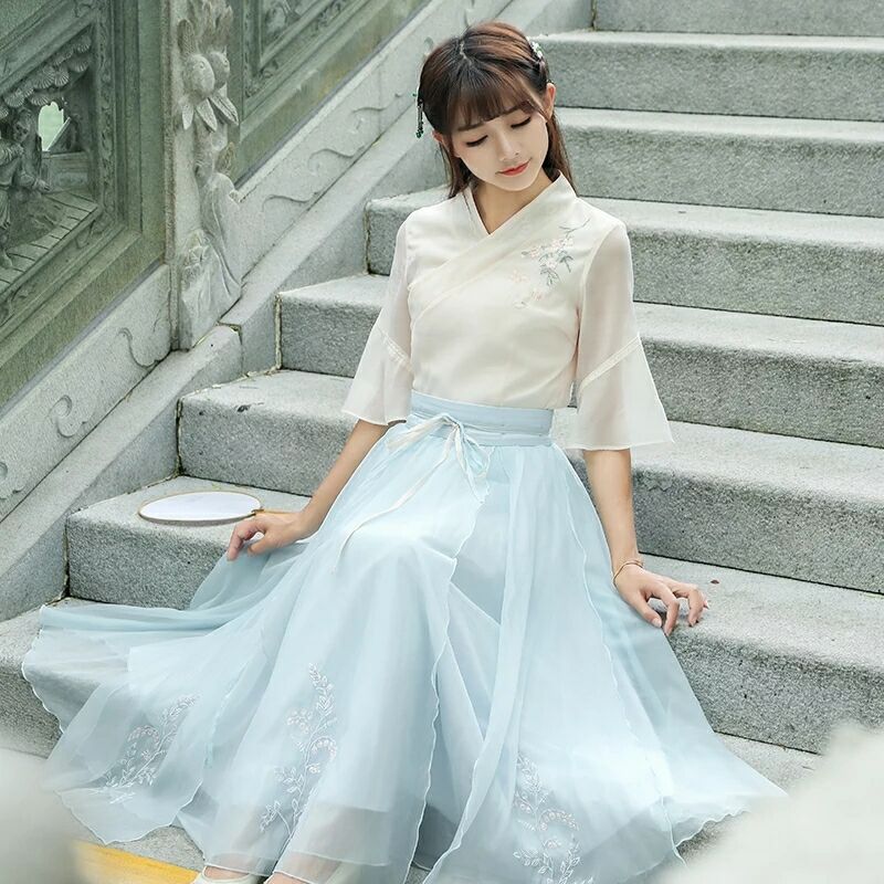 優(yōu)雅如詩，淡雅清新漢服圖片